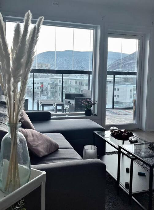 New Magnificent View Apartment Near The Centre Tromso Exterior photo