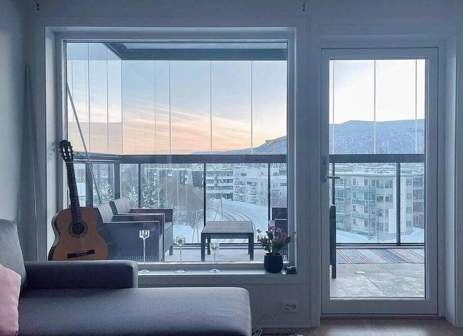New Magnificent View Apartment Near The Centre Tromso Exterior photo